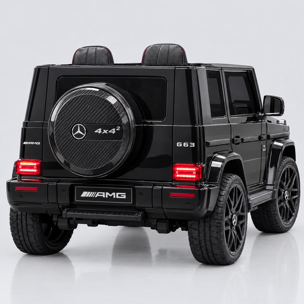 Mercedes G63 AMG enfant, vue arrière avec roue de secours 4x4²
